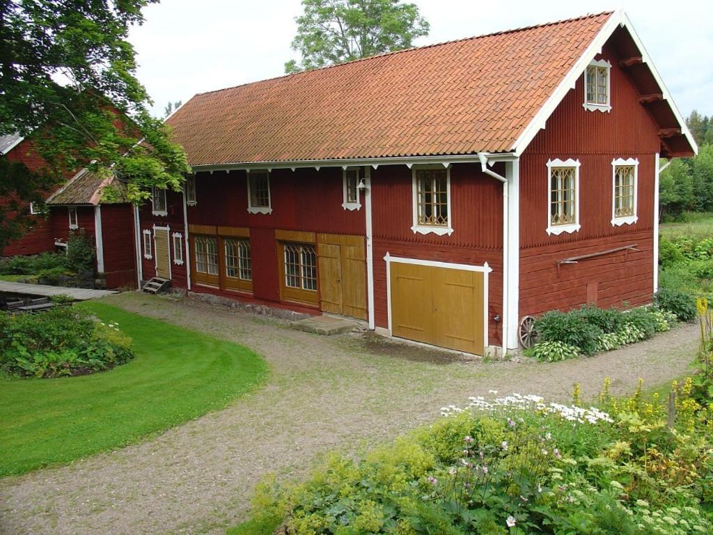 Bjoerka Storgard B&B Motala Exterior photo
